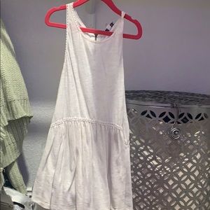 white lacey tank top